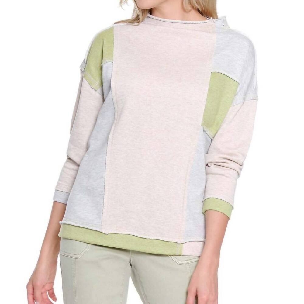 NEW TRU LUXE colorblock knit top in green multi